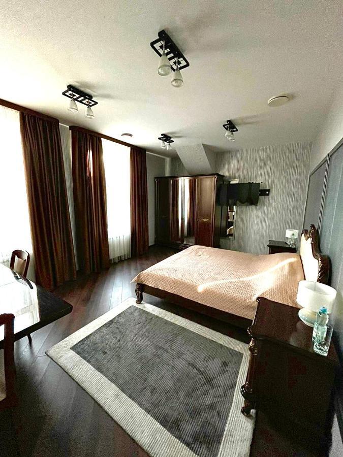 Hotel Villa Venice Vinnytsia Exteriör bild