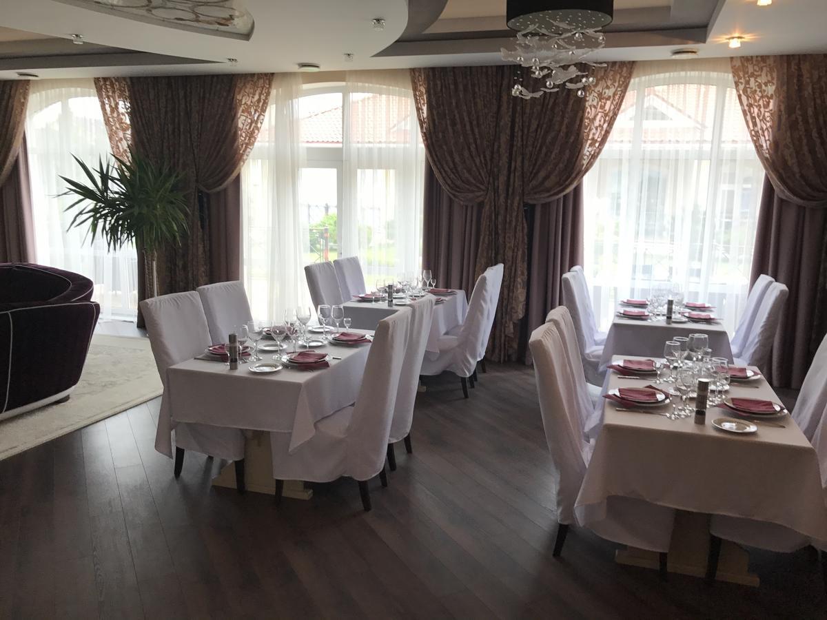 Hotel Villa Venice Vinnytsia Exteriör bild