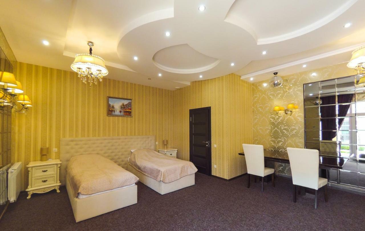 Hotel Villa Venice Vinnytsia Exteriör bild