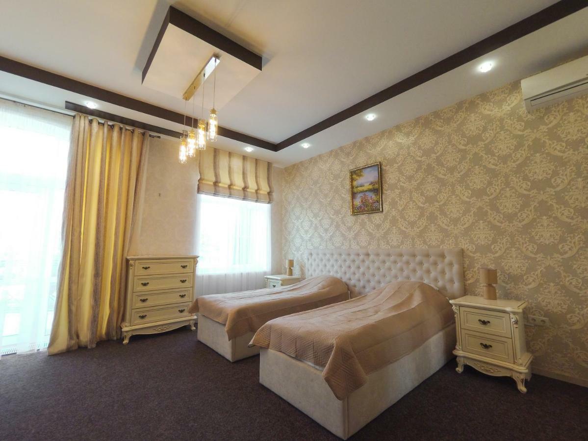Hotel Villa Venice Vinnytsia Exteriör bild