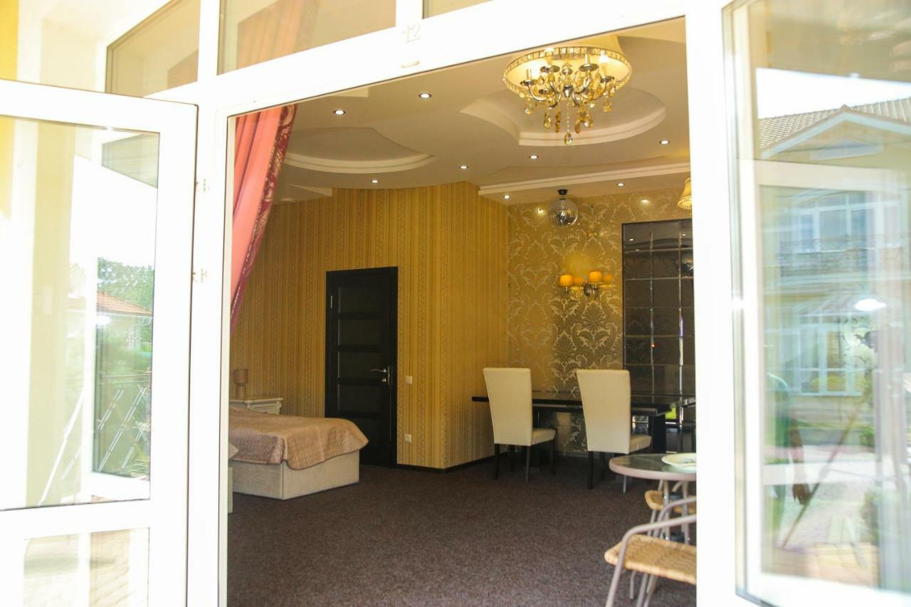 Hotel Villa Venice Vinnytsia Exteriör bild