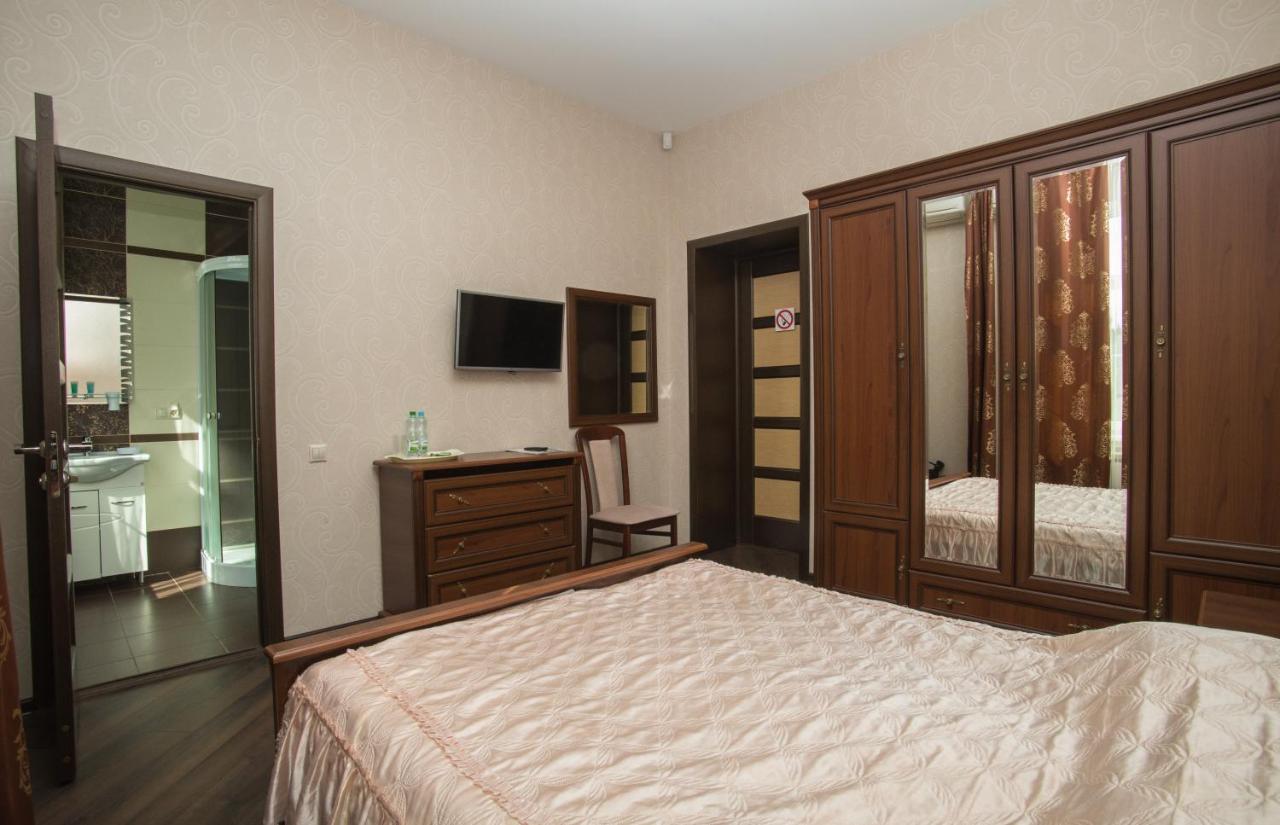 Hotel Villa Venice Vinnytsia Exteriör bild
