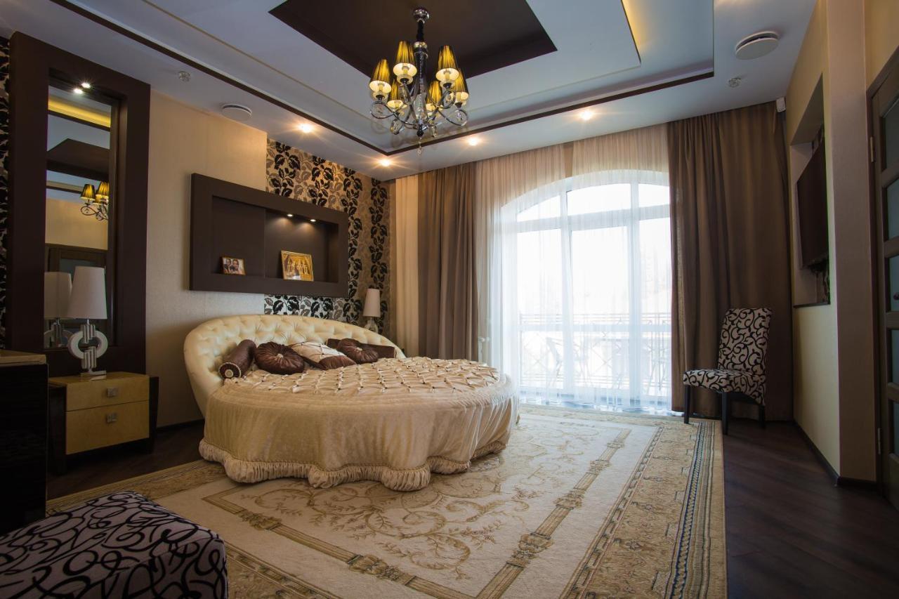 Hotel Villa Venice Vinnytsia Exteriör bild