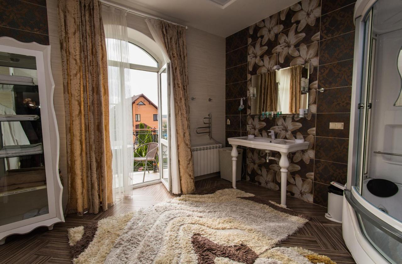 Hotel Villa Venice Vinnytsia Exteriör bild